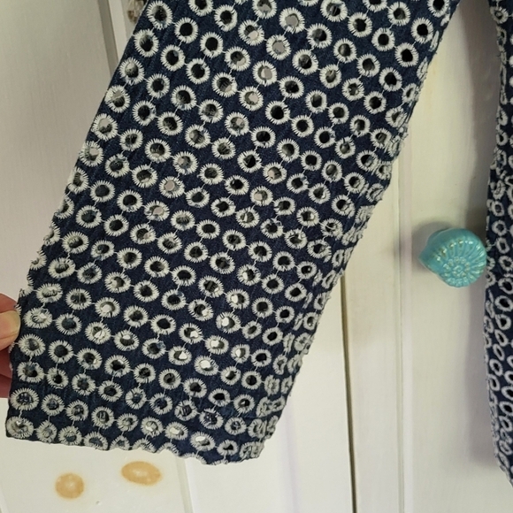 Chico’s Tonga Eyelet Summer Blazer Jacket - Picture 5 of 9